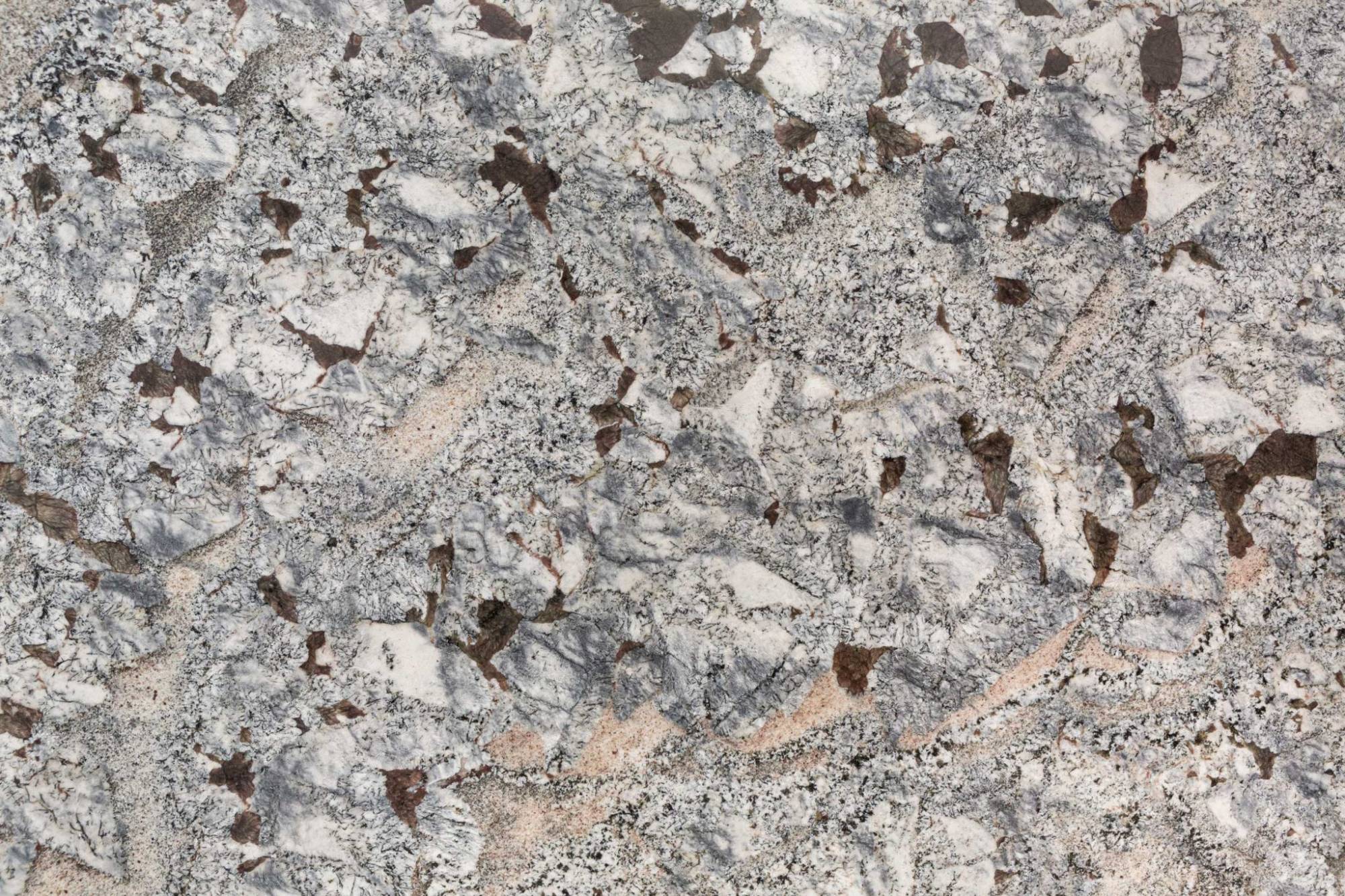 plan de travail en granit avec effet de pierre naturelle.