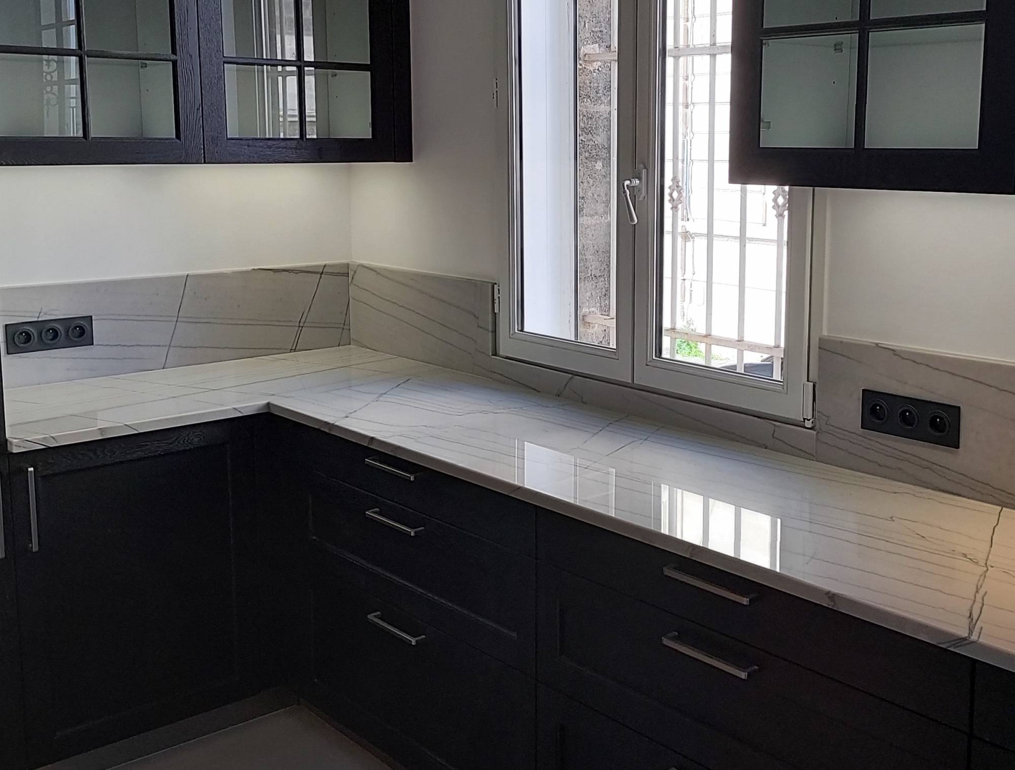 Faire un plan de travail sur mesure en Quartz sur Libourne