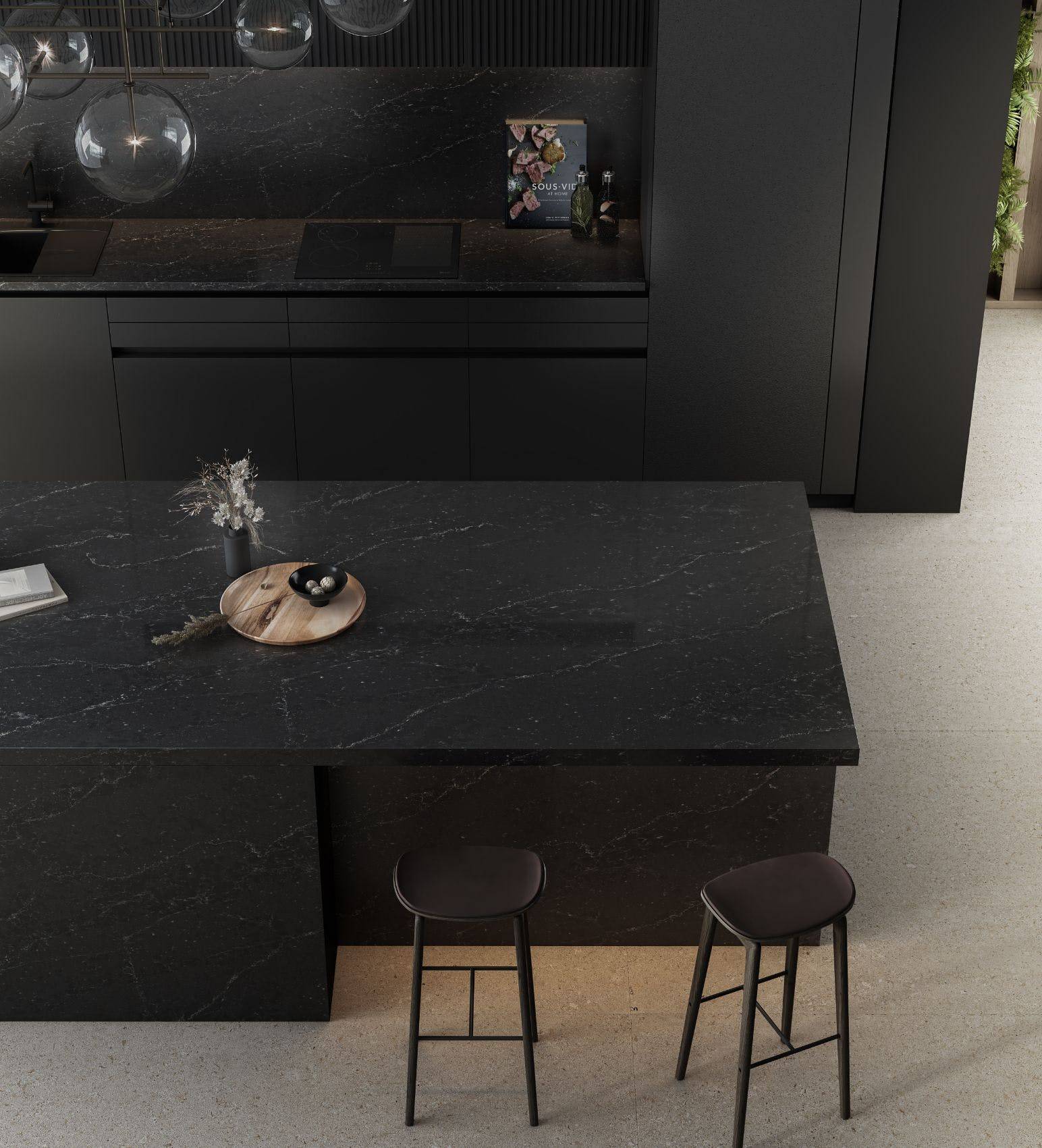 Cuisine avec total look black en Gironde 33