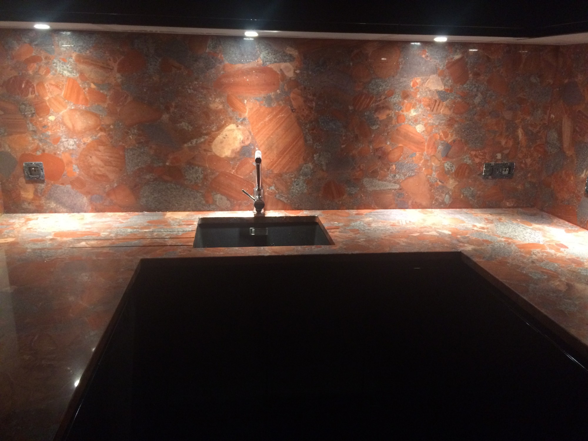 plan de travail rouge pas cher à bordeaux