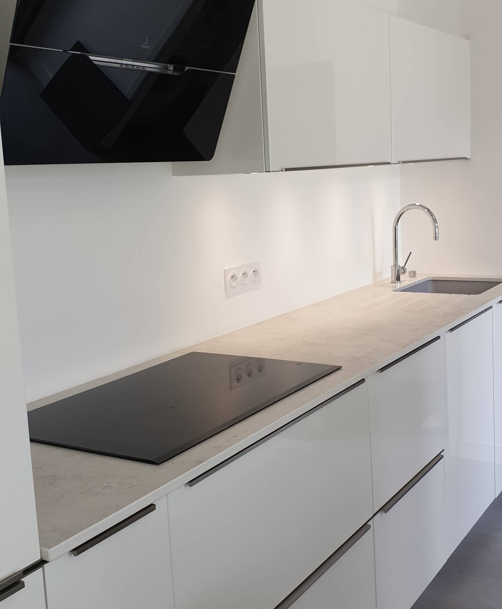 Comment avoir un plan de travail beige pas cher pas loin de Parentis