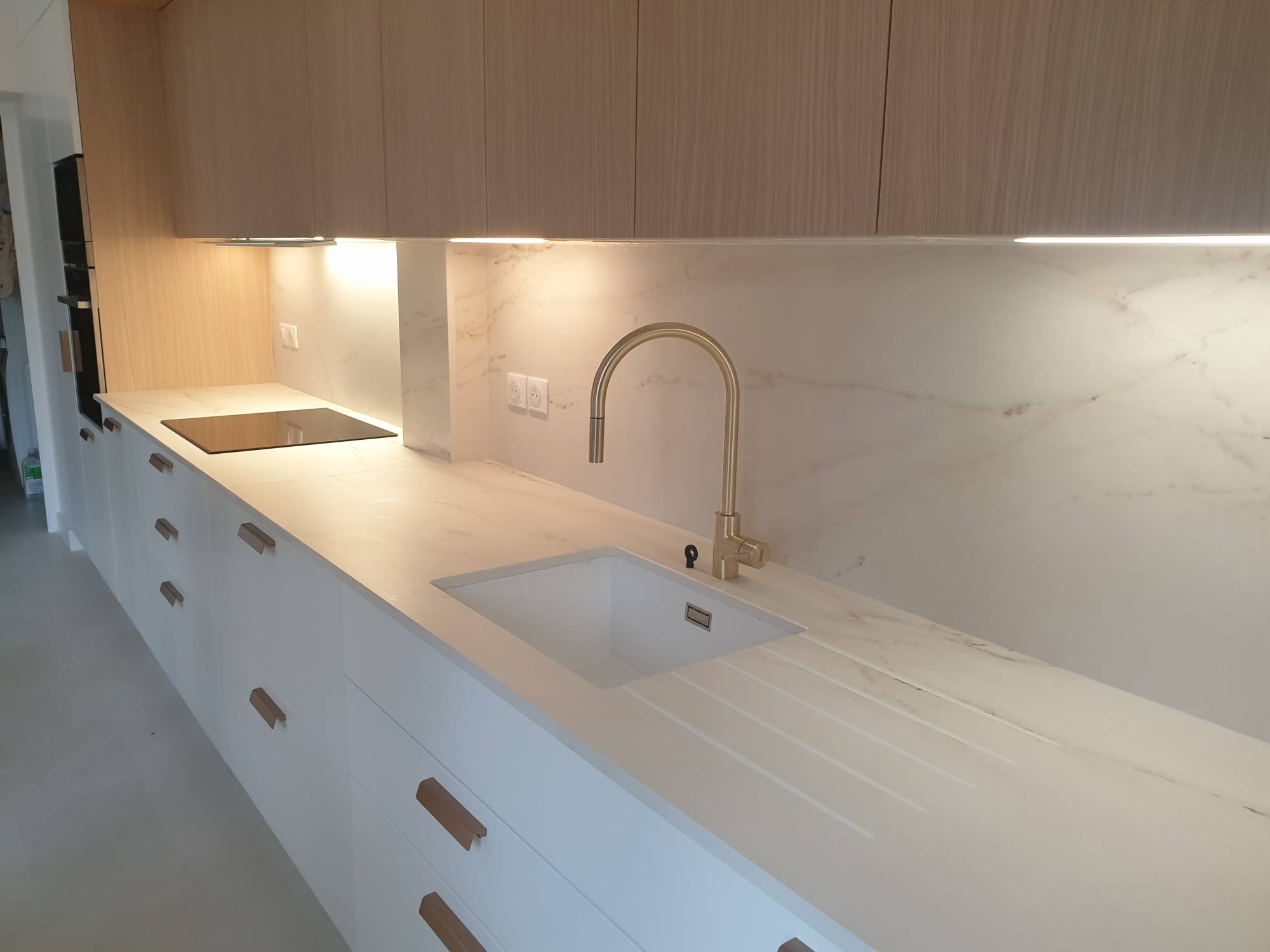 Quel plan de travail de cuisine pour des meubles en bois à Biscarrosse?