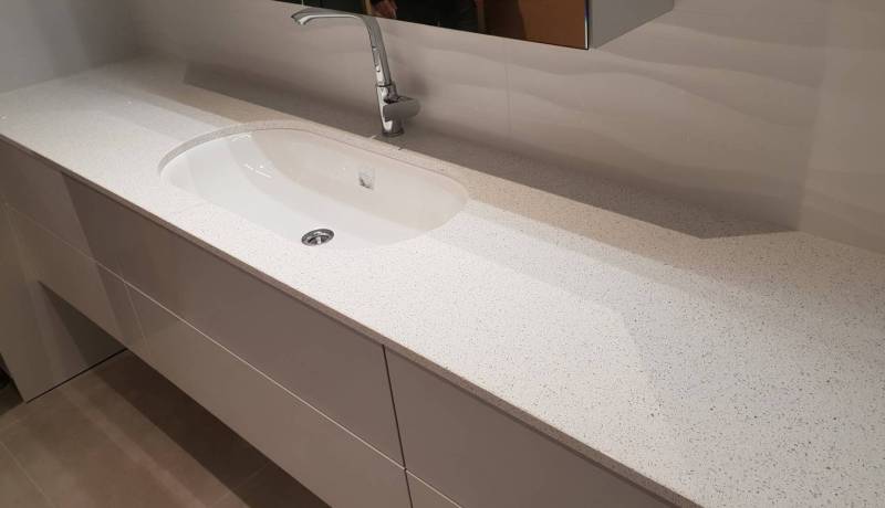 Trouver un professionnel sérieux pour faire découper des plans de travail en sur le Bassin d'Arcachon