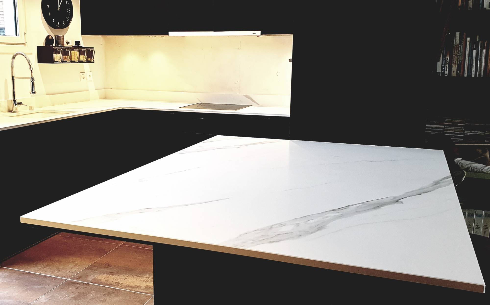 Réaliser un dessus de table en céramique à Bordeaux