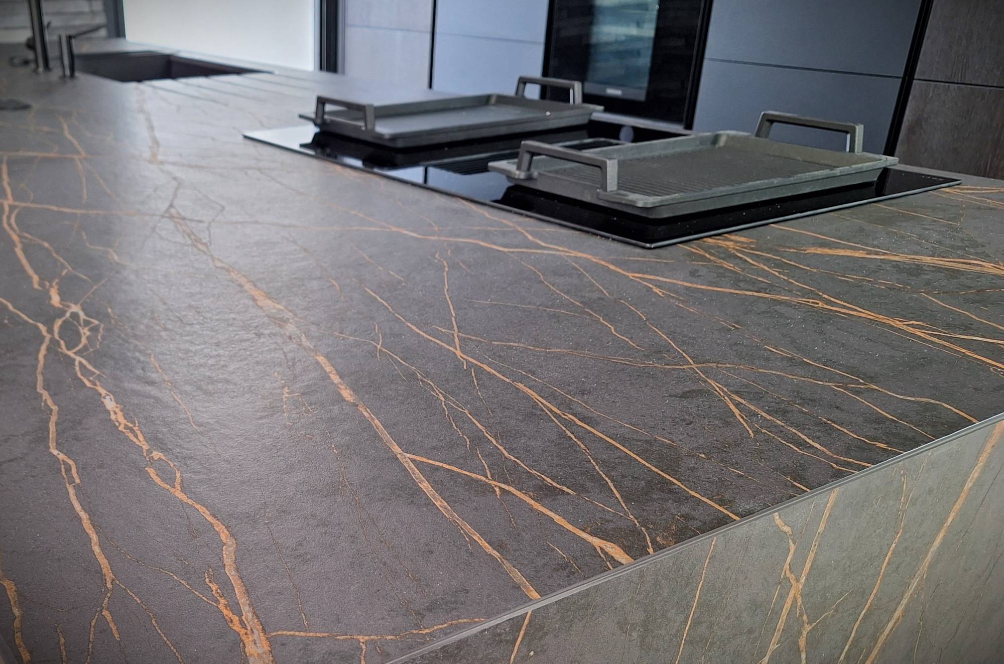 JAMBAGE EN DEKTON LAURENT POUR UNE CUISINE EN GIRONDE