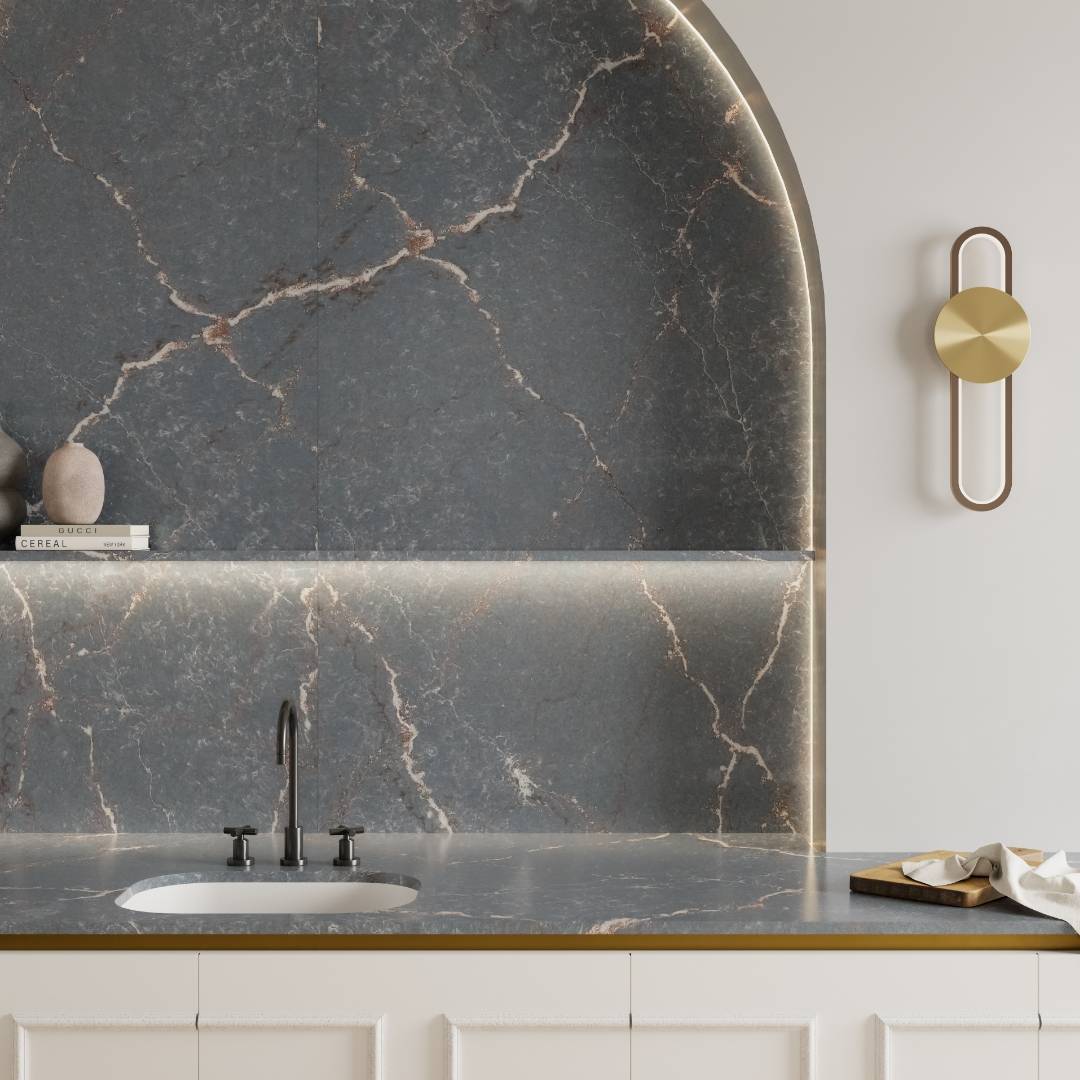 Installer un plan de travail de cuisine moderne en quartz parisien bleu près de bordeaux