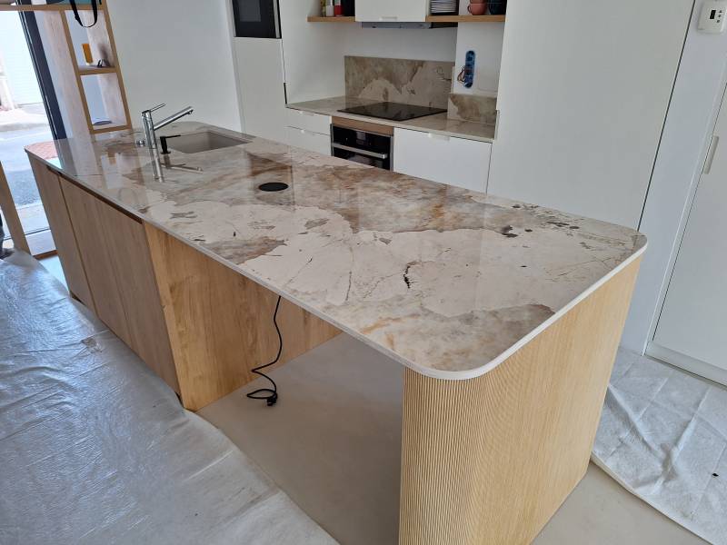 Où trouver un marbrier proposant des plans de travail ressemblant au granit Patagonia à La Teste de buch 33