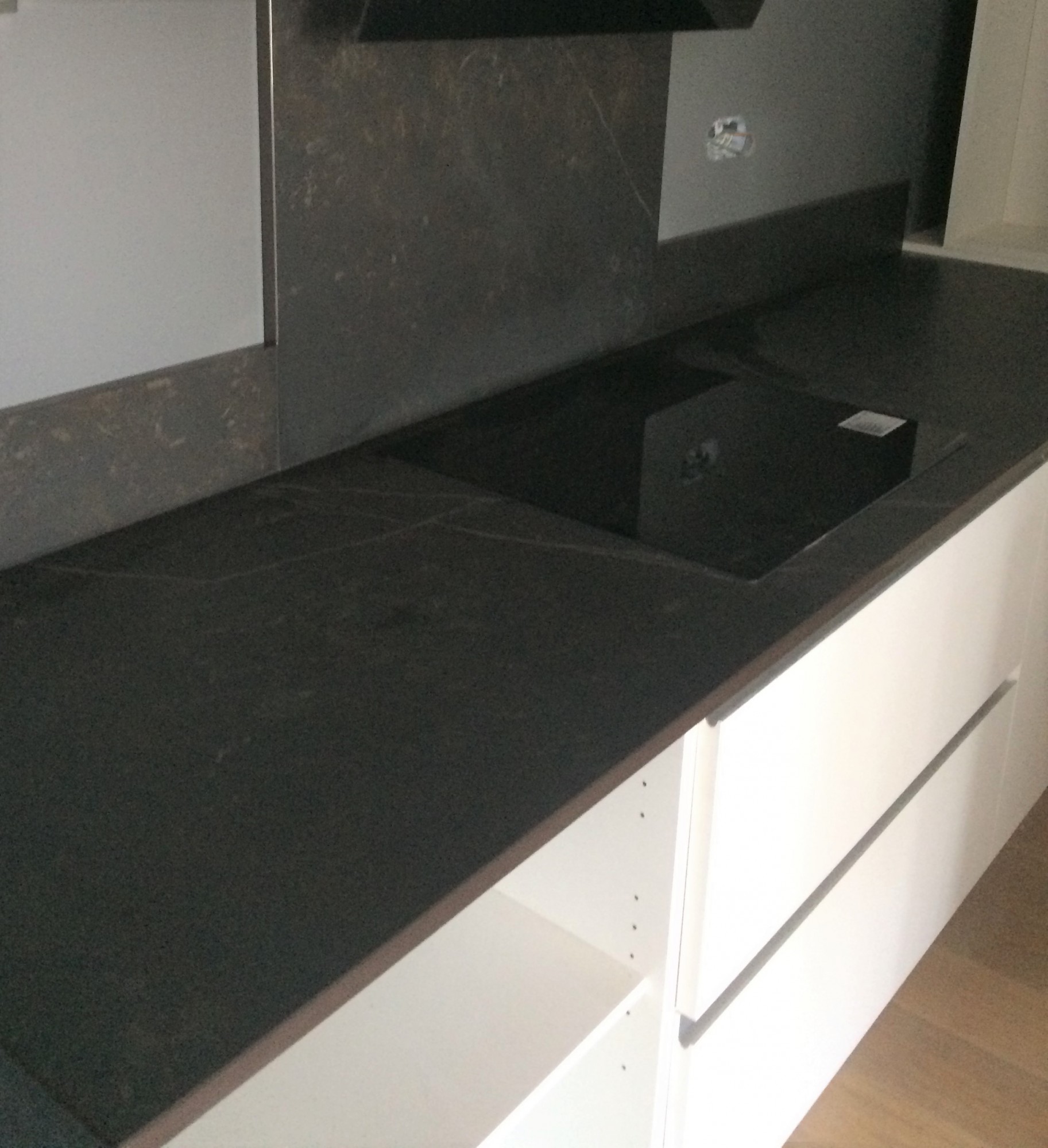 plan de travail avec veinage dans le 40