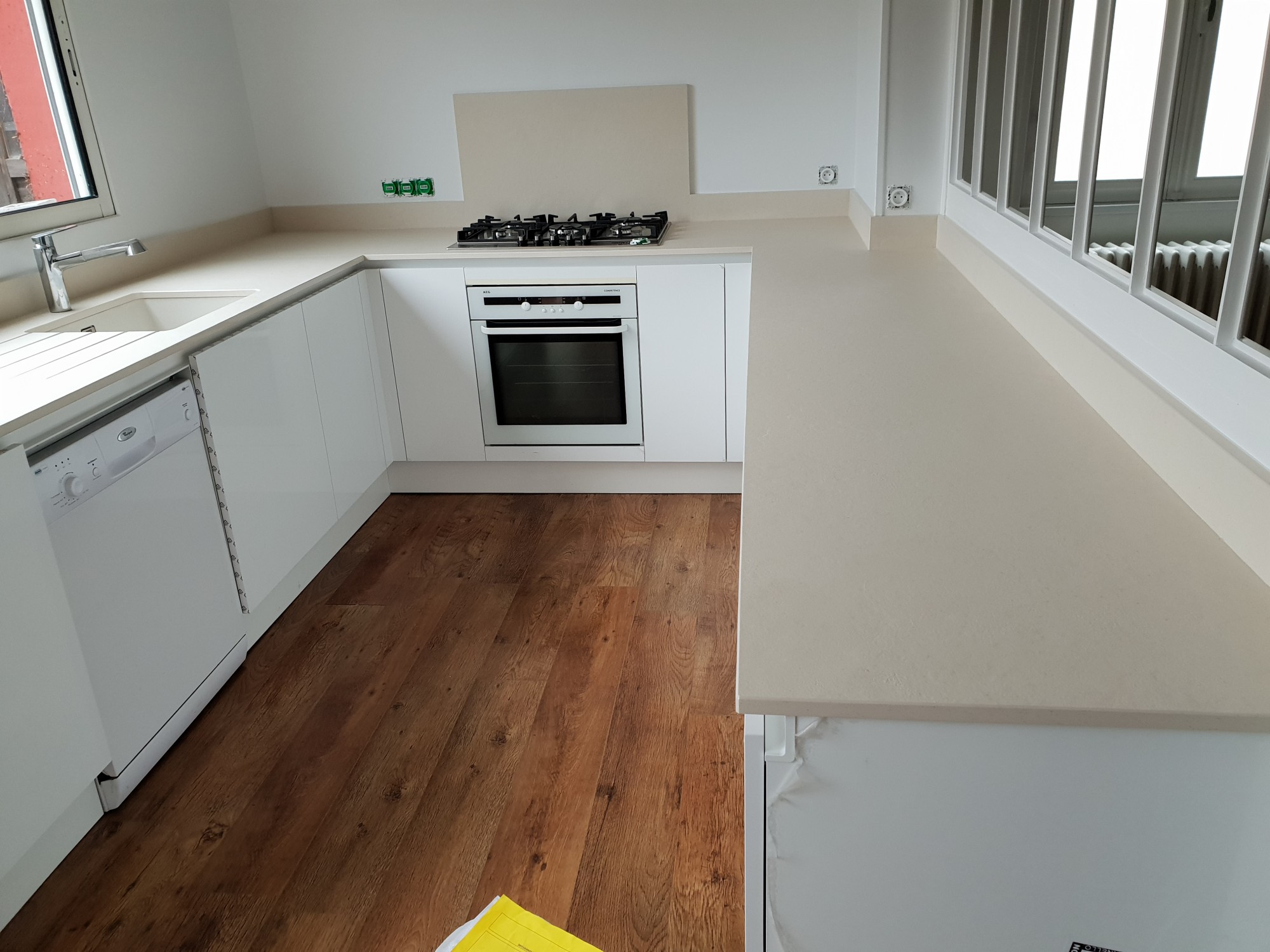 Plan de travail solide pour cuisine à Bordeaux 33