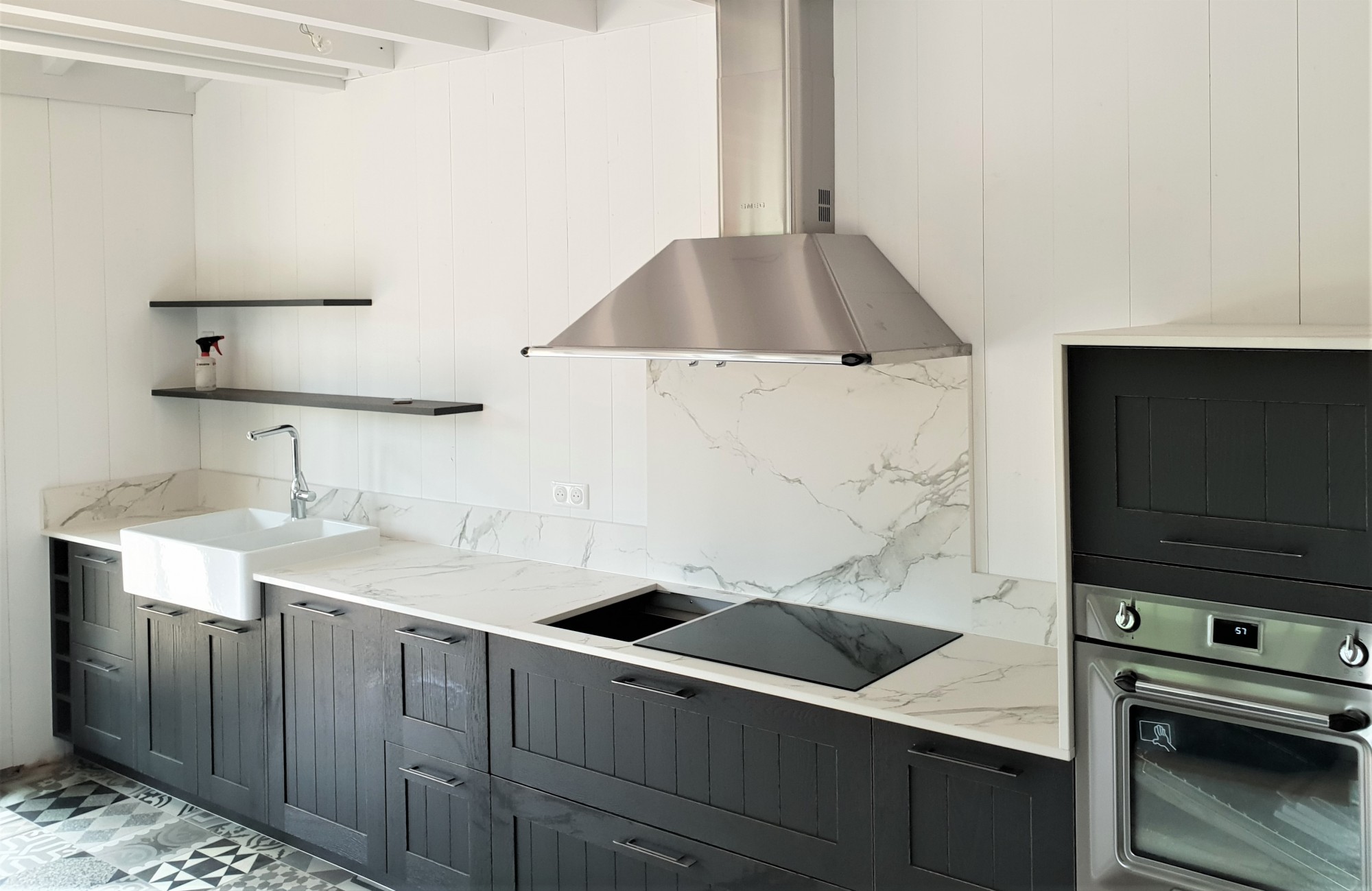 Faire poser des plans de travail de cuisine en dekton AURA autour de Mont de Marsan 40