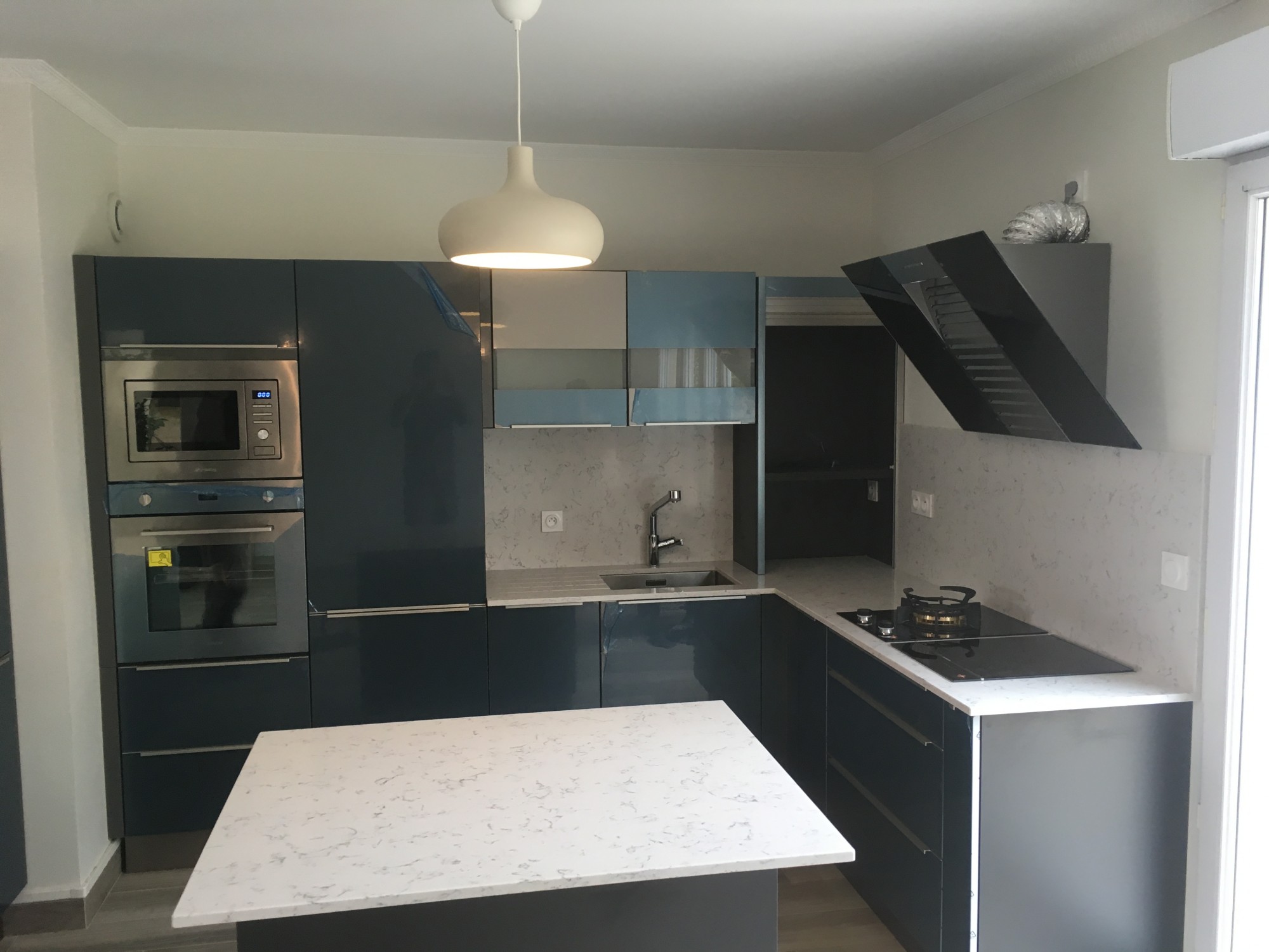 Plan de travail en quartz Silestone Lyra pour la cuisine dans le sud ouest