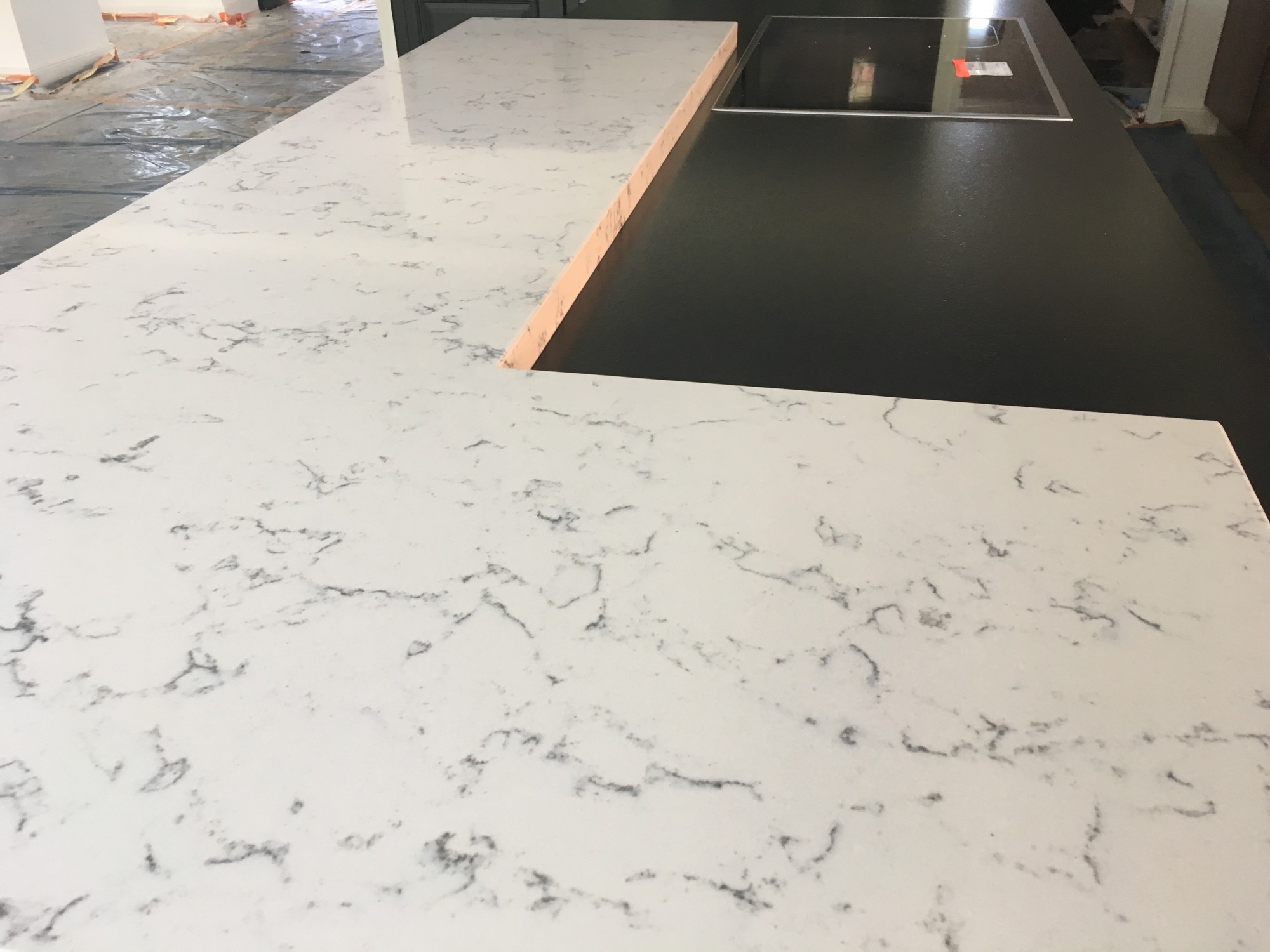 où voir des échantillons de quartz près de BORDEAUX?