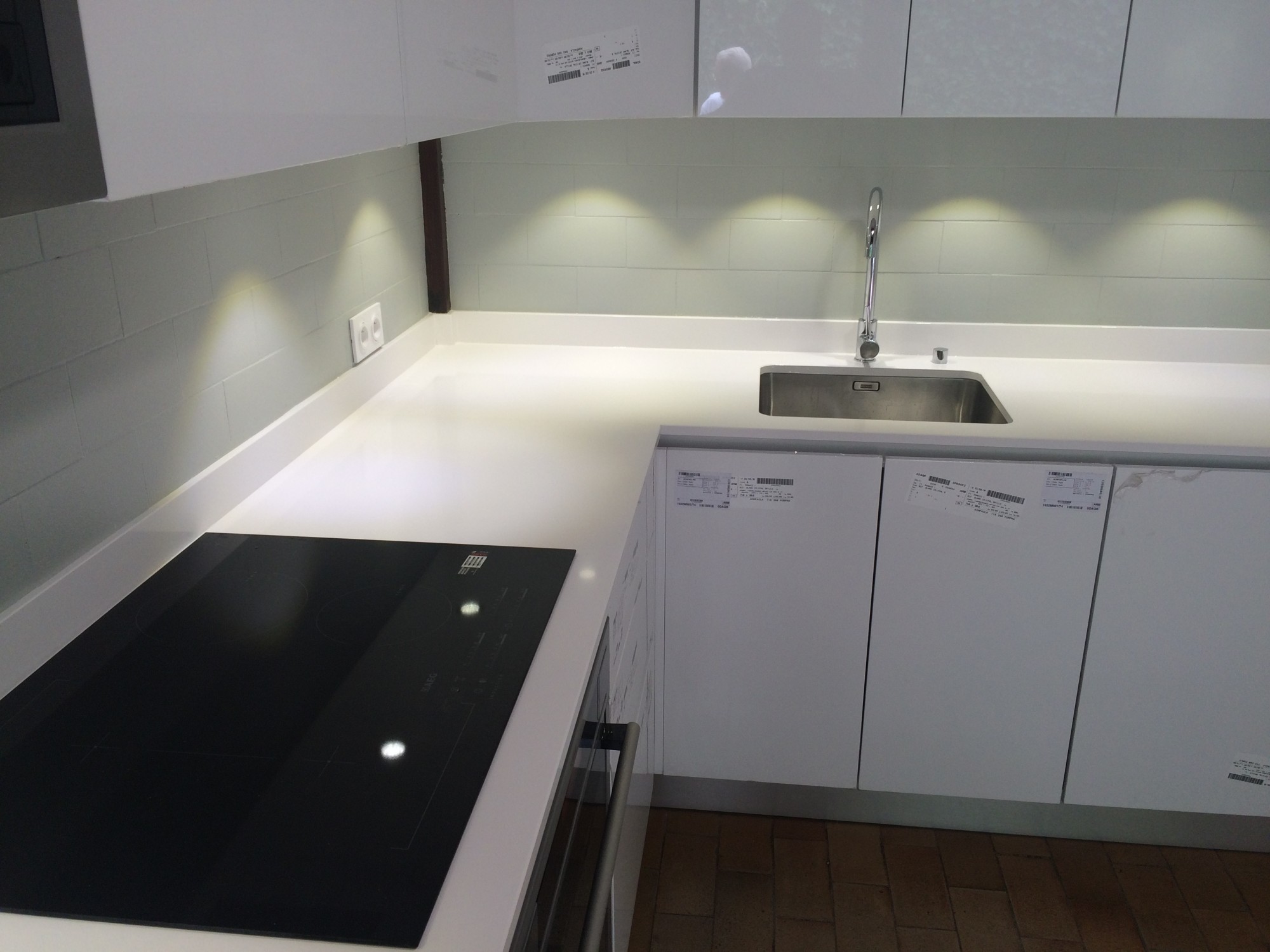 plan de travail blanc en quartz gironde