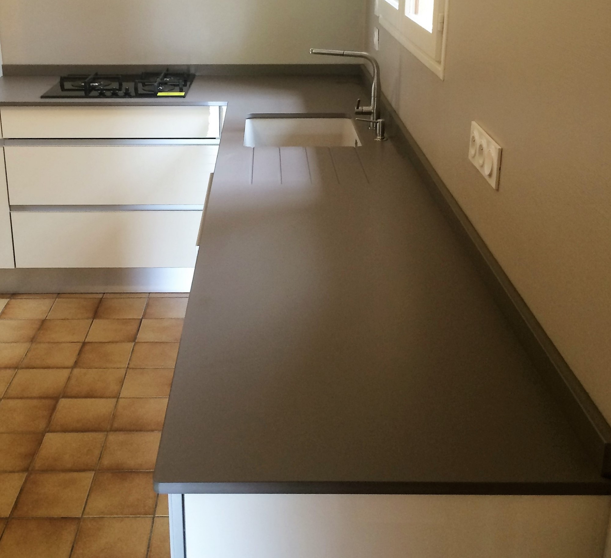 Trouver un bon fabricant de Dekton autour de Bordeaux
