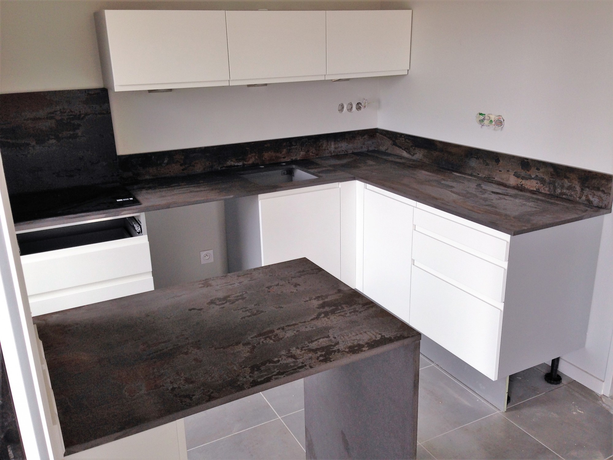 DEKTON TRILIUM - Trouver matériau de qualité pour plan de travail en gironde 33