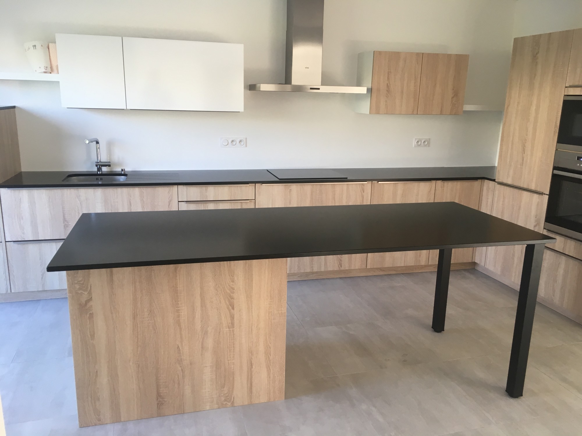 ilot de cuisine en granit pour manger en gironde