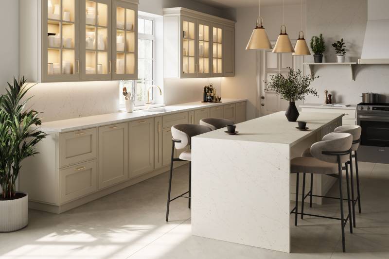 Projet de cuisine en quartz Silestone XM coloris Persian White près de Libourne