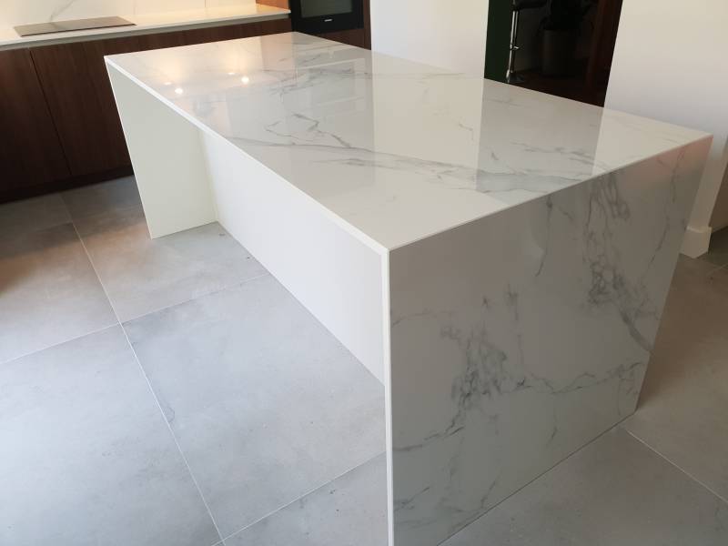 BON PLAN POUR FAIRE SES PLANS DE TRAVAIL EN CERAMIQUE PAS CHER SUR LE BASSIN D'ARCACHON 33