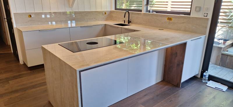 Où trouver des chutes ou des promos sur le Dekton dans les Landes ?