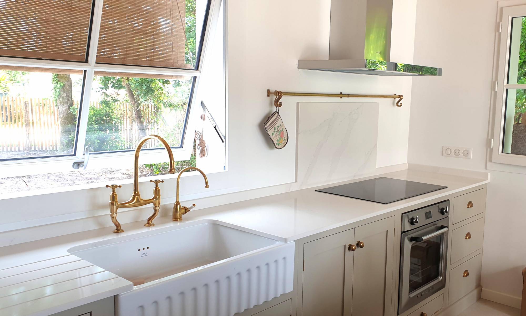 plan de travail en gironde blanc et brillant