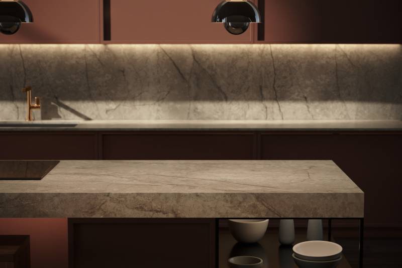 Où trouver le nouveau matériau tendance Eclos pour les revêtements de plan de travail ou muraux autour de Bordeaux 33